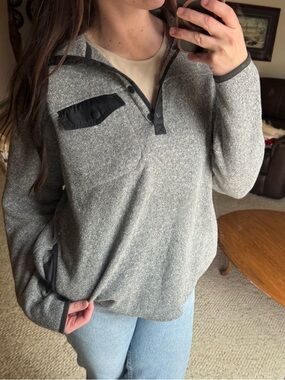 Eddie Bauer Gray Heather Snap Henley Pullover with Black Trim